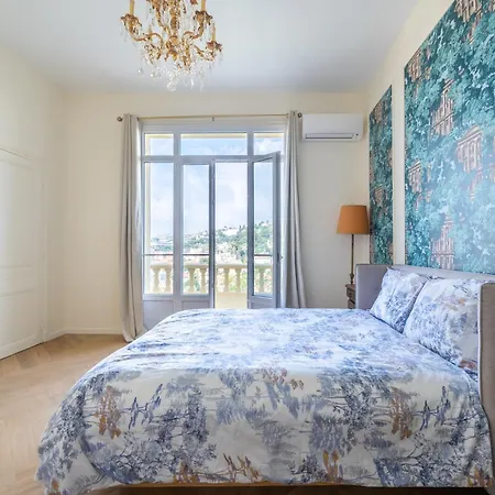 Monique - Le Luxe Proche De La * Nice